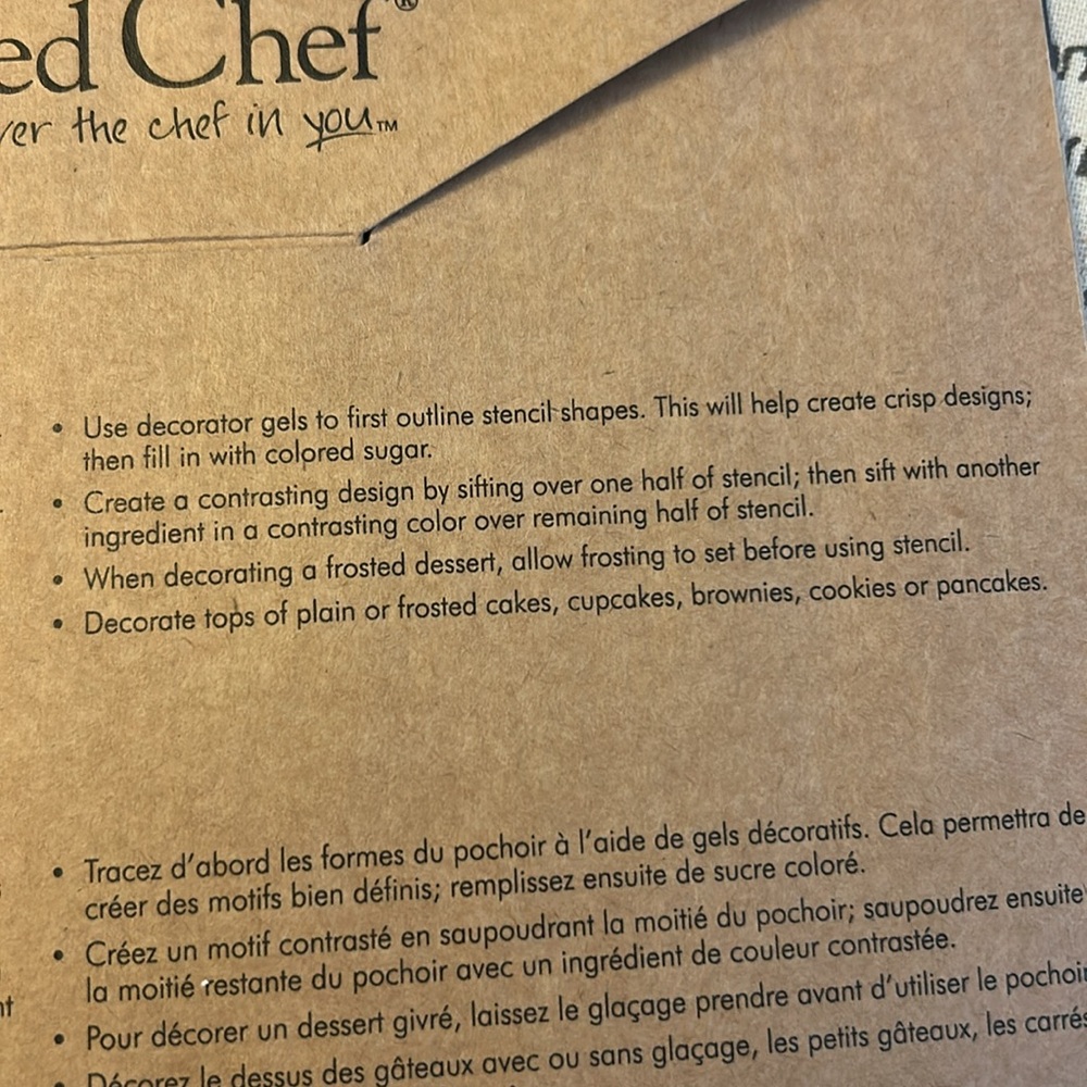 The Pampered Chef Plate Art and Stencil Set #1536, + Extra Stencils Bundle! - Picture 5 of 16
